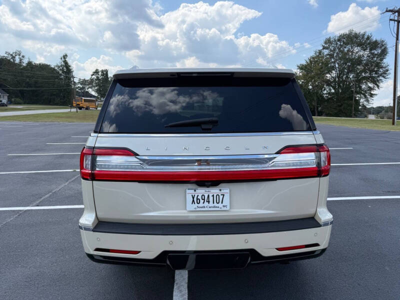 2018 Lincoln Navigator Select
