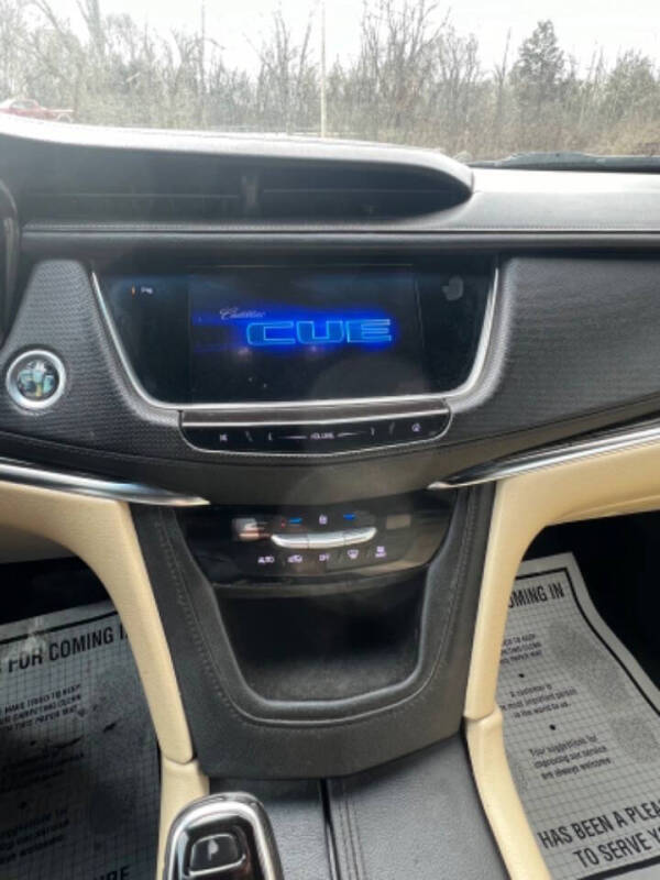 2017 Cadillac XT5