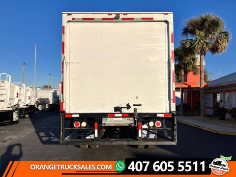 2016 Freightliner M2 106