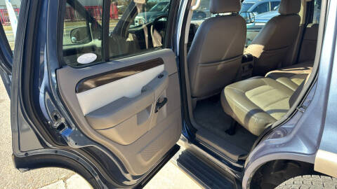 2002 Ford Explorer Eddie Bauer