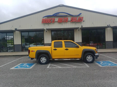 2005 Chevrolet Colorado for sale at DOUG'S AUTO SALES INC in Pleasant View TN