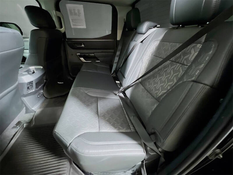 2024 Toyota Tundra Limited HV