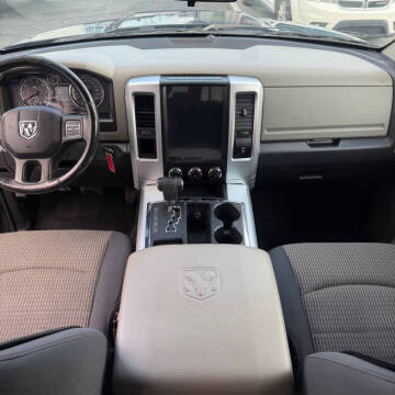 2012 RAM 1500 SLT