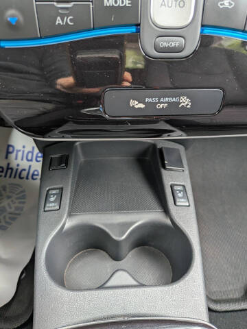 2013 Nissan LEAF SV
