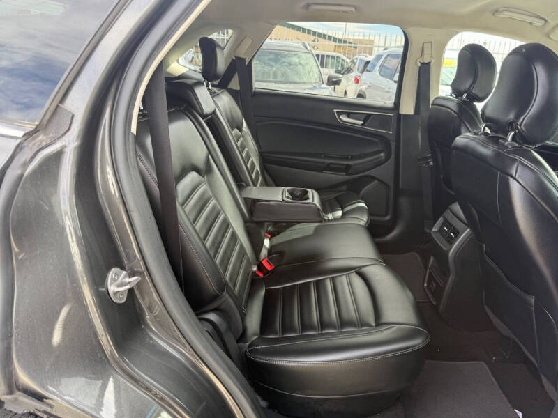 2019 Ford Edge SEL