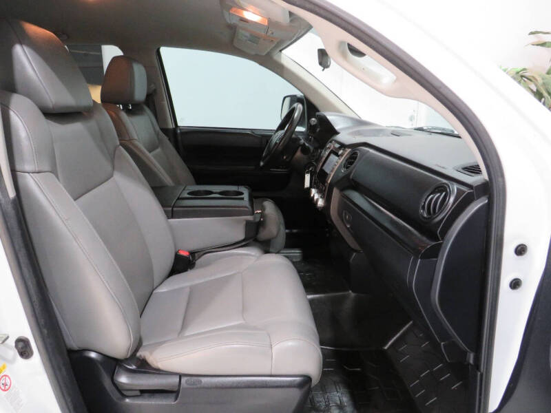 2019 Toyota Tundra SR