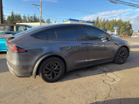 2023 Tesla Model X Plaid