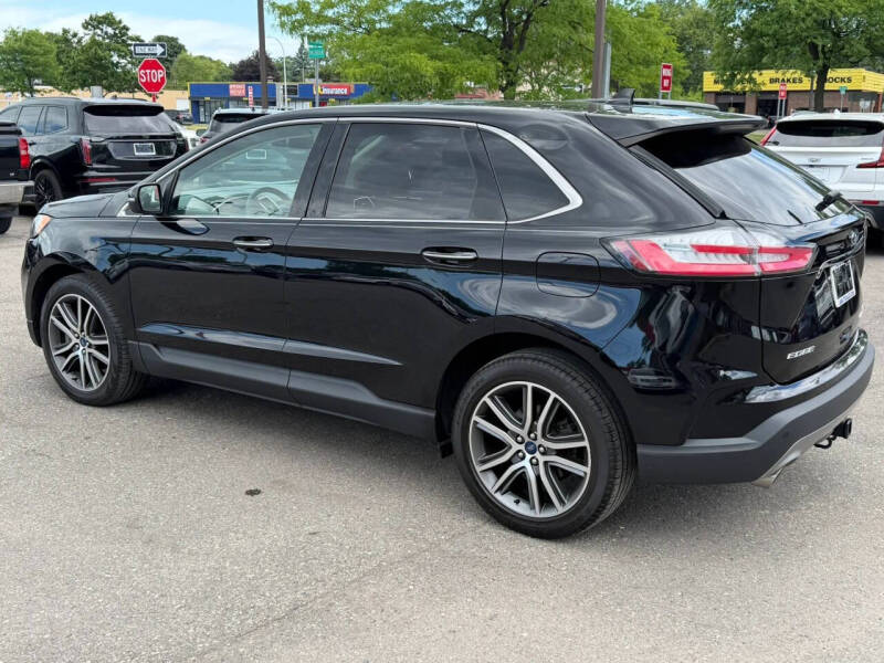 2019 Ford Edge Titanium