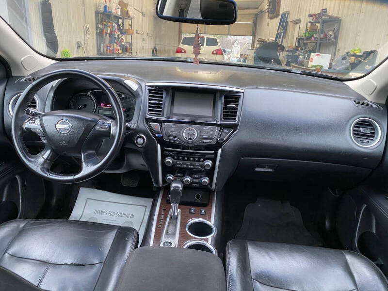 2013 Nissan Pathfinder SL