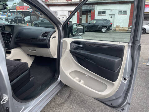 2013 Dodge Grand Caravan SXT