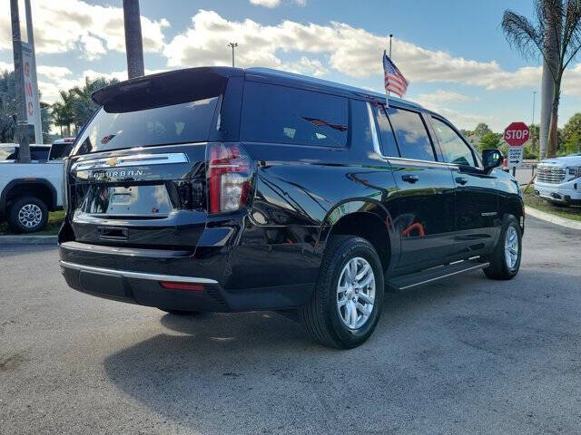 2024 Chevrolet Suburban LS