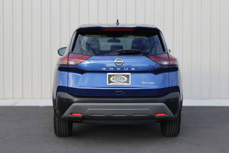 2021 Nissan Rogue SV