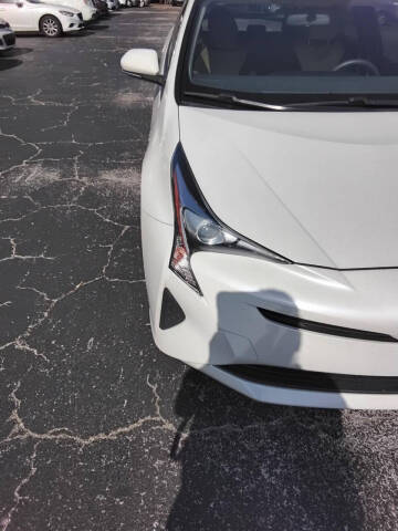 2016 Toyota Prius Two