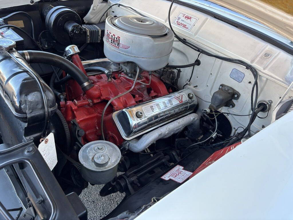 1955 Ford Crown Victoria 29