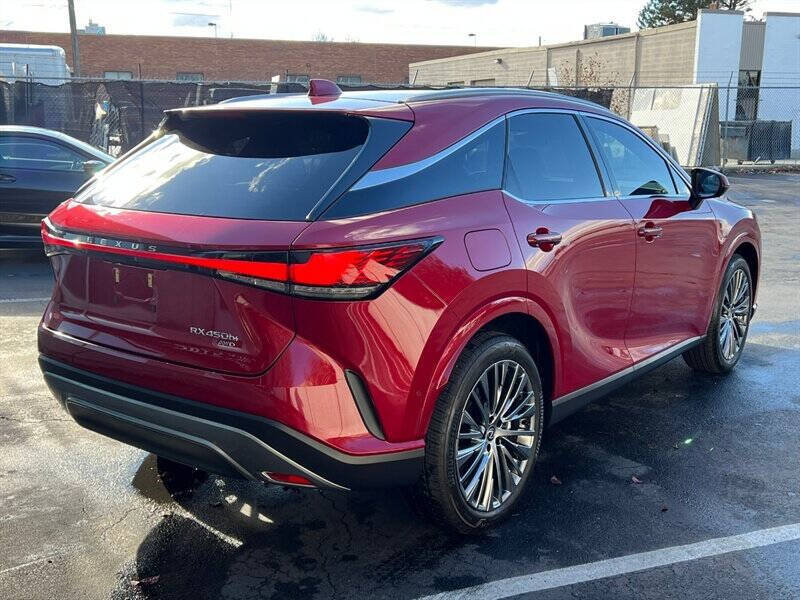 2024 Lexus RX 450h+ Luxury