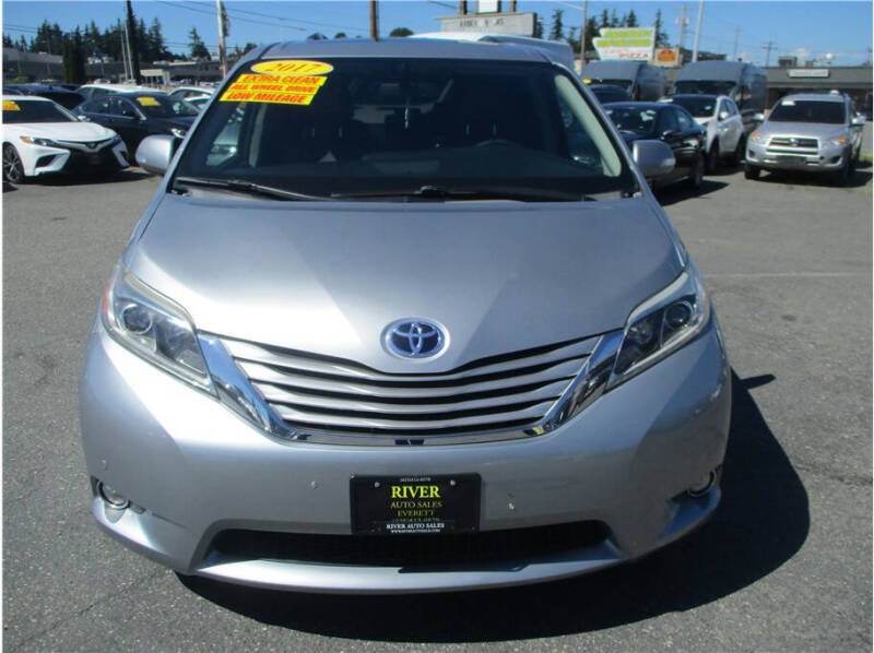 2017 Toyota Sienna