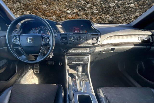 2017 Honda Accord Sport w/Honda Sensing