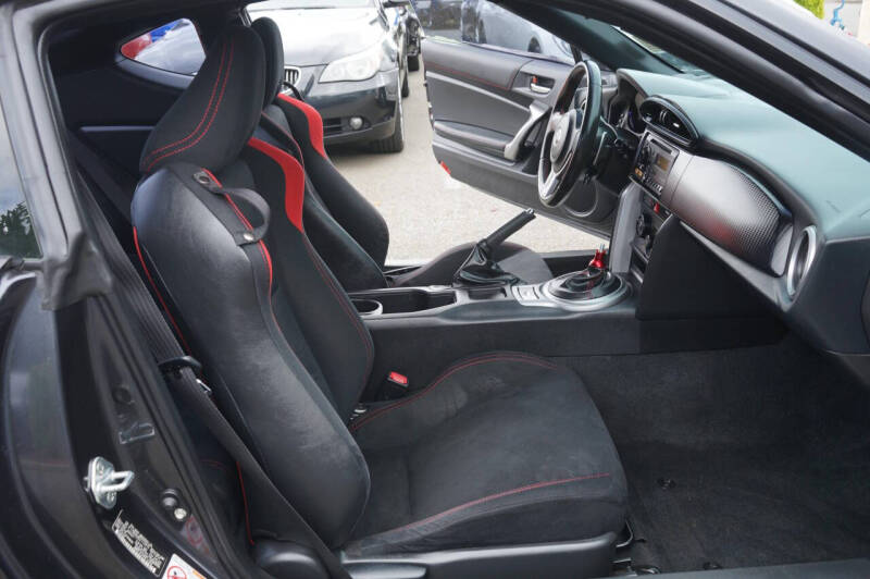 2013 Scion FR-S