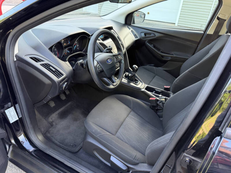2018 Ford Focus S