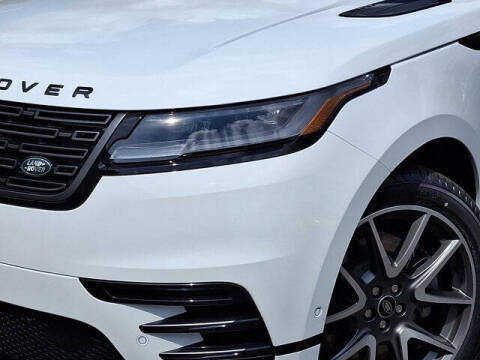 2026 Land Rover Range Rover Velar P250 Dynamic SE