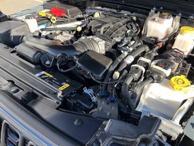 2024 Jeep Gladiator Sport S