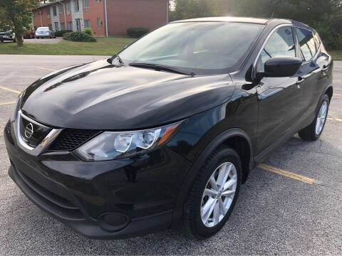 2018 Nissan Rogue Sport for sale at K & B AUTO SALES LLC in Saint Louis MO