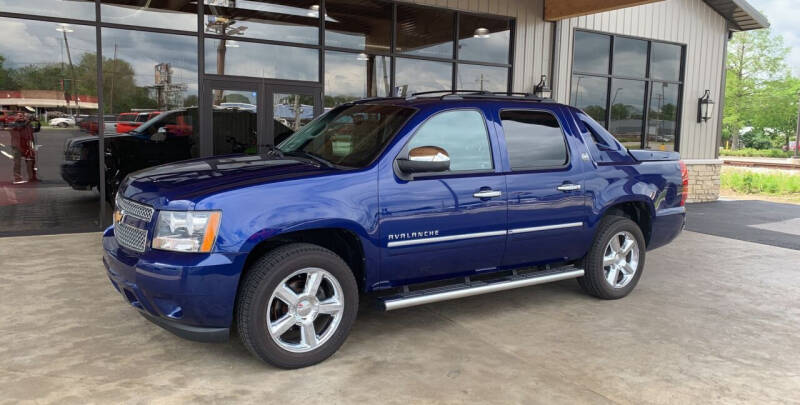 2013 Chevrolet Avalanche for sale at Premier Auto Source INC in Terre Haute IN