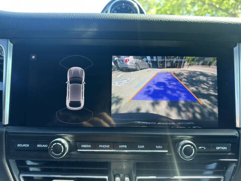 2020 Porsche Macan