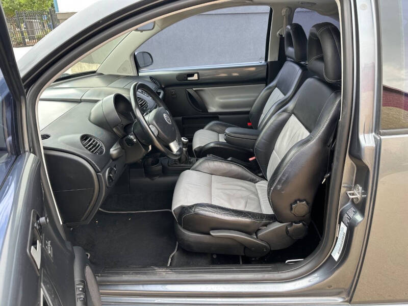 2002 Volkswagen New Beetle Turbo S