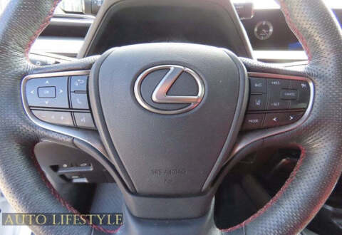 2019 Lexus UX 200