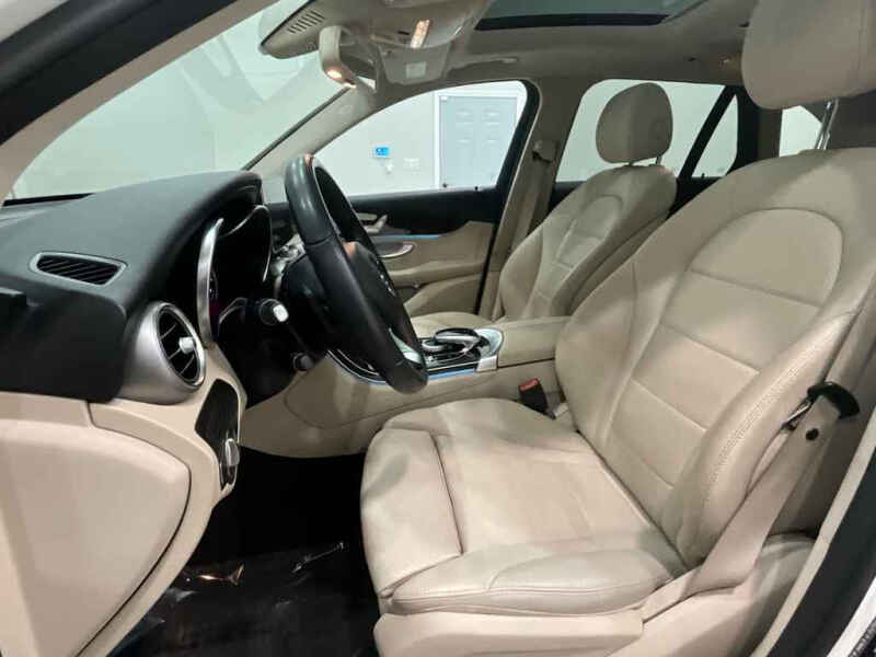 2017 Mercedes-Benz GLC GLC 300