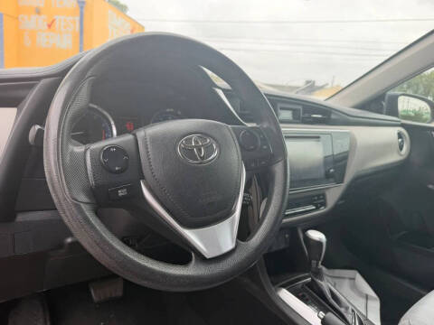 2017 Toyota Corolla LE