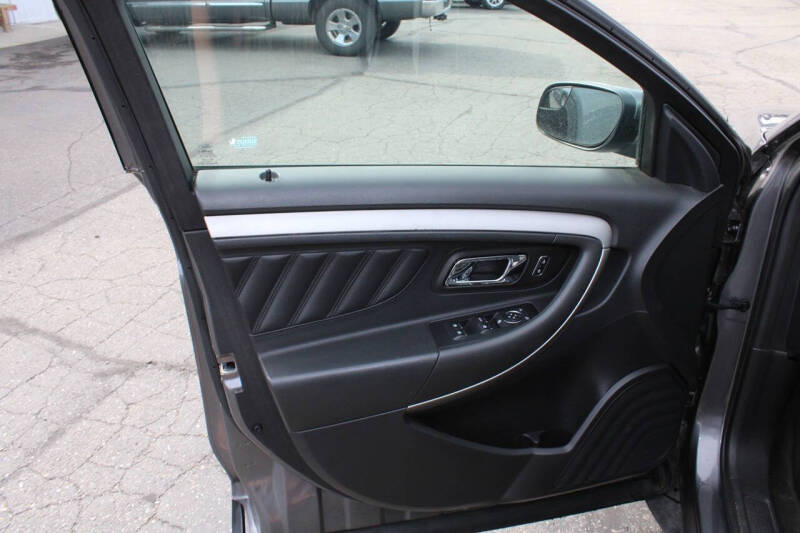 2013 Ford Taurus SEL