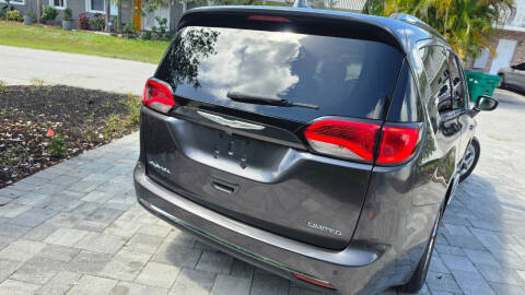2017 Chrysler Pacifica Limited