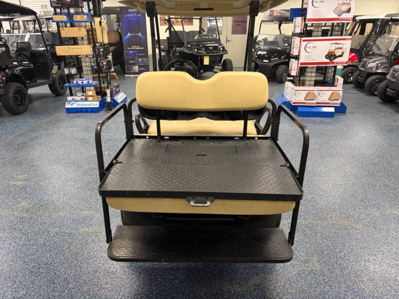 2015 Club Car Precedent