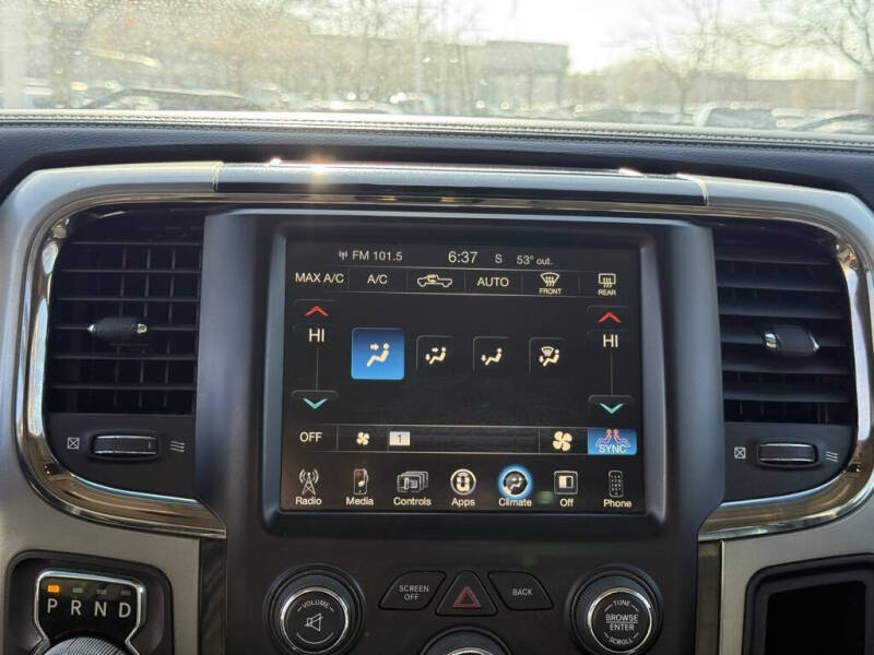 2016 RAM 1500 Sport