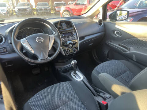 2015 Nissan Versa Note SV