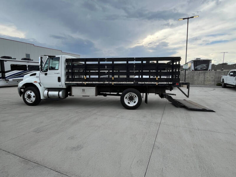 2013 International DuraStar 4300