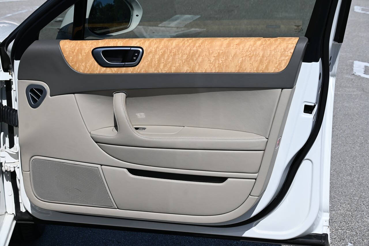 2012 Bentley Continental 19