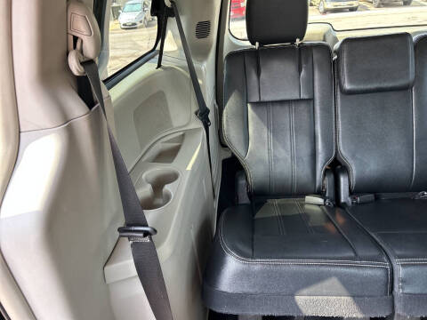 2014 Chrysler Town and Country Touring