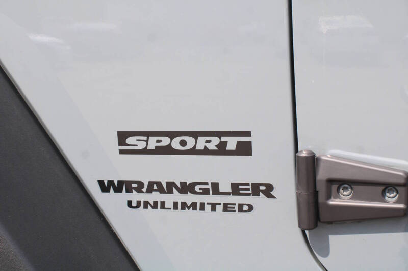2015 Jeep Wrangler Unlimited Sport