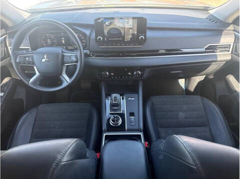 2023 Mitsubishi Outlander PHEV