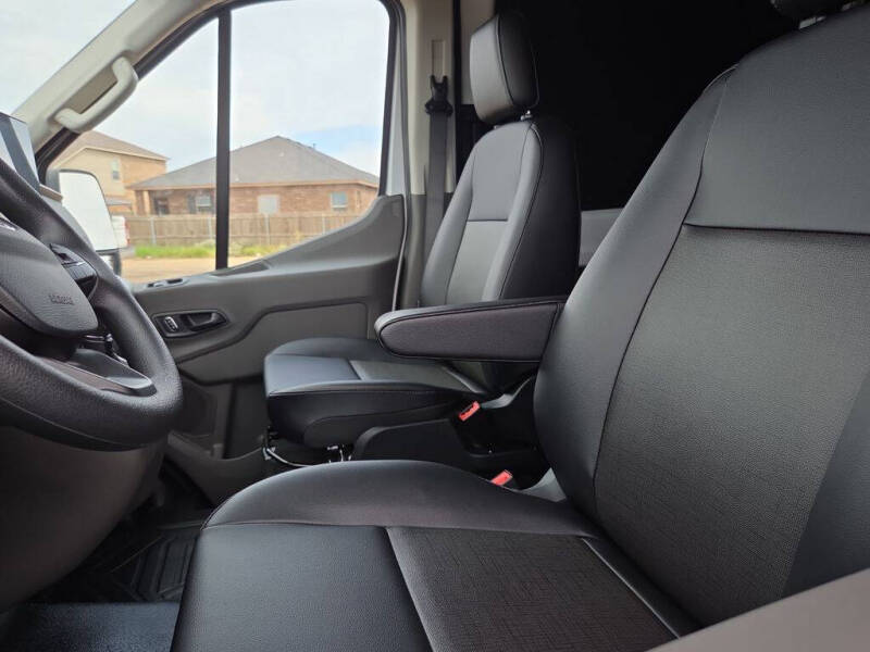 2026 Ford Transit 250