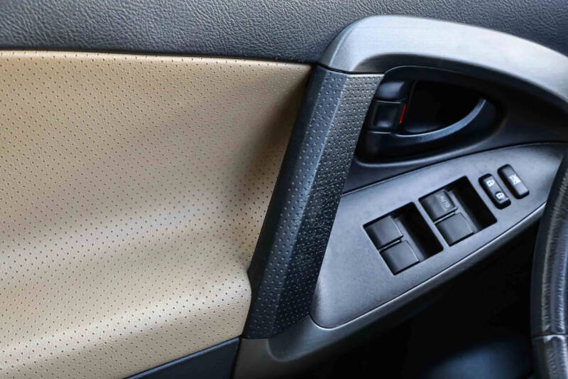 2012 Toyota RAV4 Limited