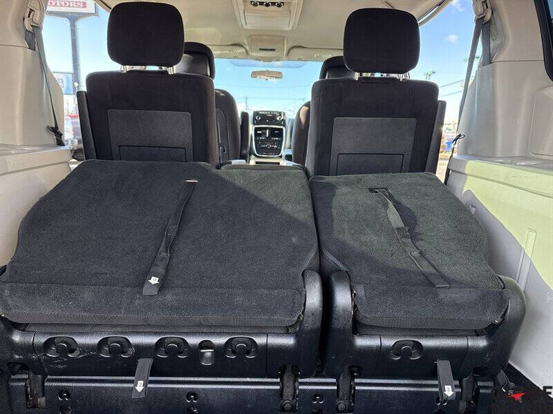 2012 Dodge Grand Caravan Crew