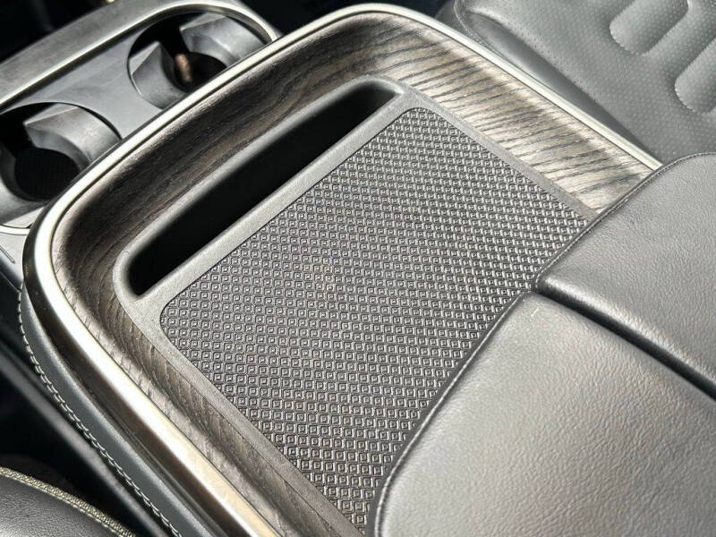 2022 Rivian R1T Adventure