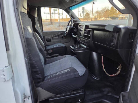 2017 GMC Savana 2500