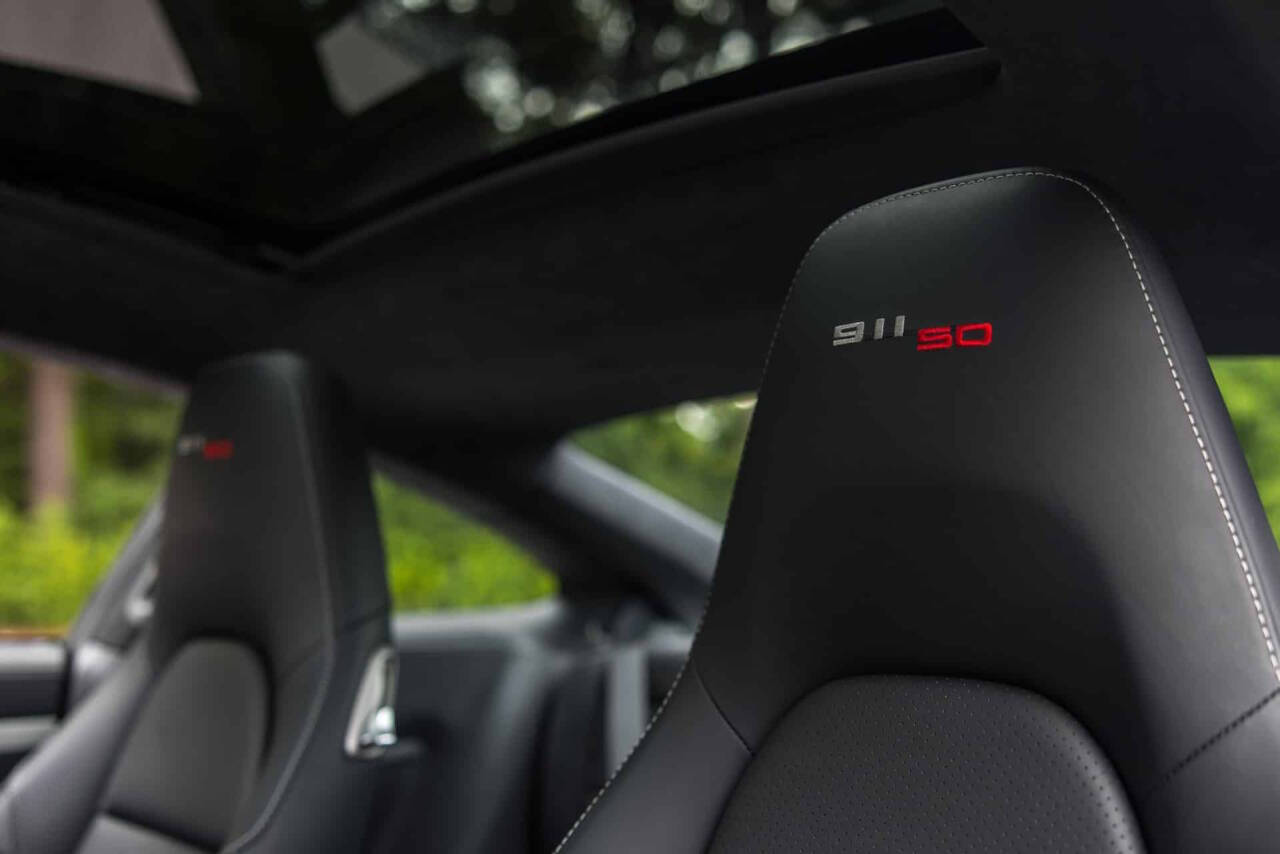 2014 Porsche 911 11