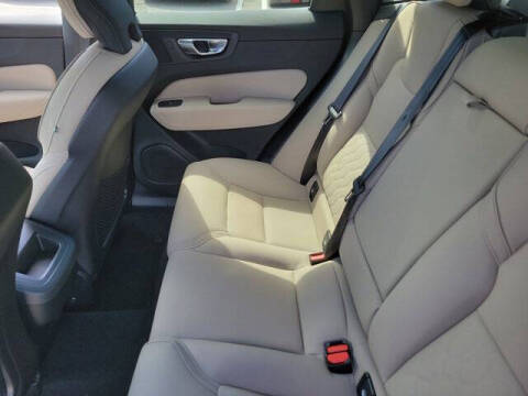 2026 Volvo XC60 B5 Core