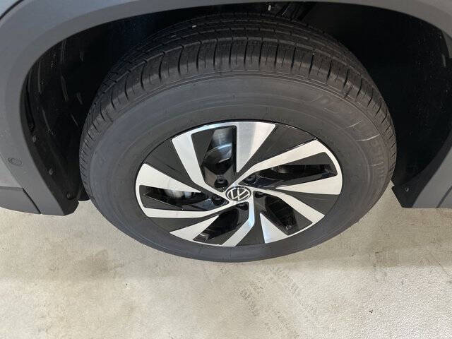 2026 Volkswagen Tiguan S 4Motion